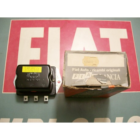 Regolatore di tensione Fiat 500/126 n.4056845