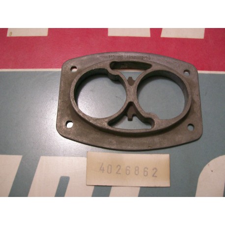 Distanziale carburatore sup. Fiat 124(1600)Sport