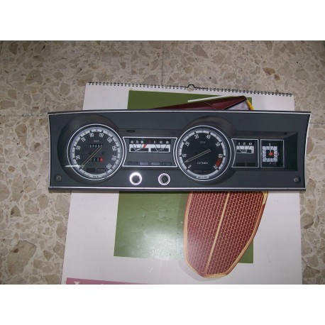 Quadro portastrumenti Lancia Beta 81823558